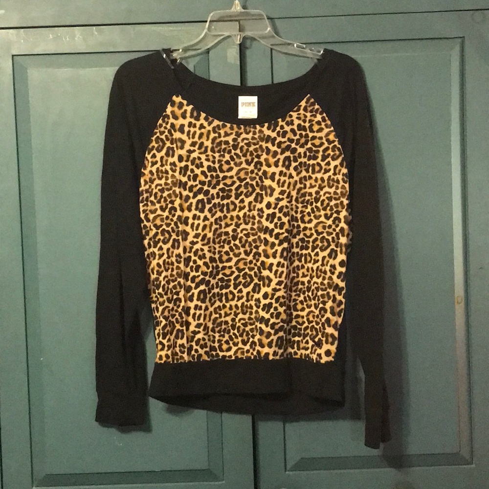 Long Sleeve Leopard Victorias Secret PINK Top NWOT